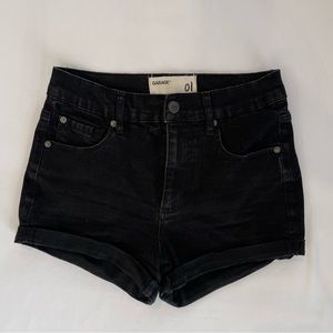 Garage High Rise Cuffed Shorts | Black | Size 01